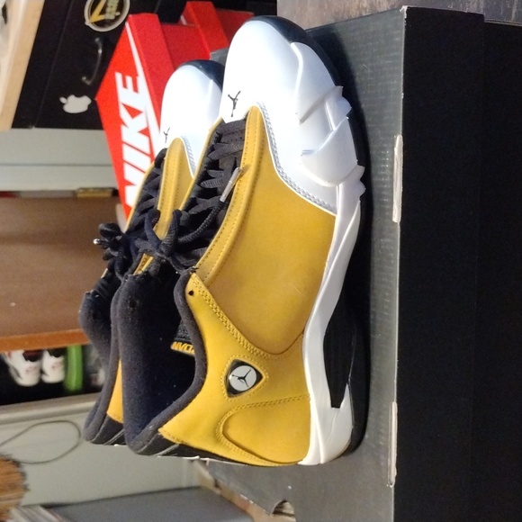Jordan 14 retro light Ginger (2022) Size 8.5 - Picture 3 of 9